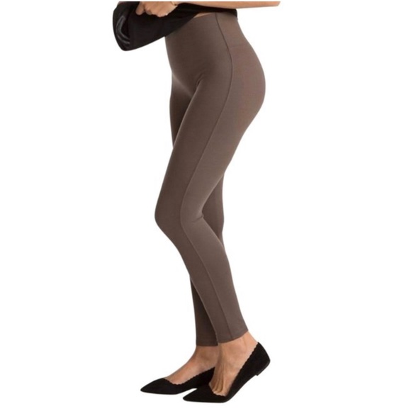 SPANX Pants - Spanx Essential Leggings